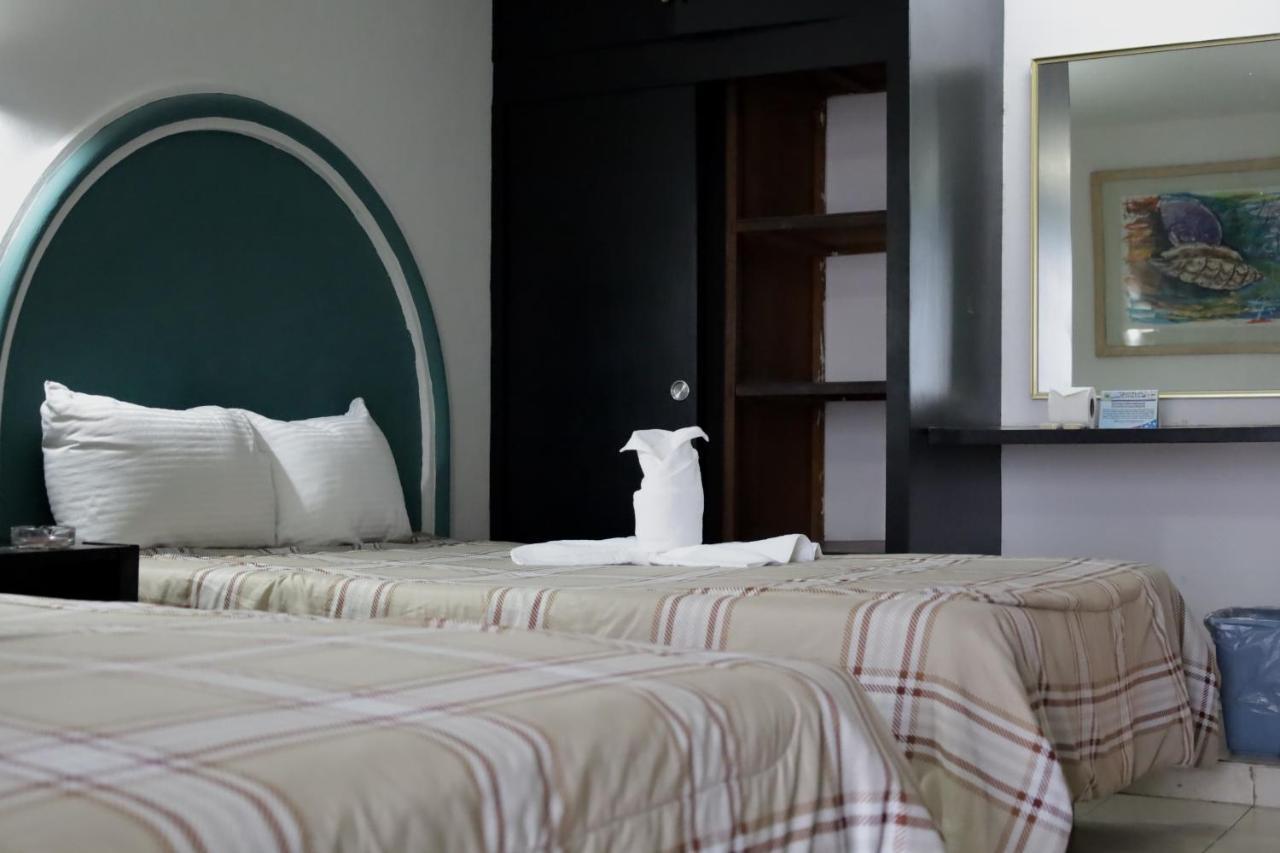 Hc International By R&T Hotell Cancún Eksteriør bilde